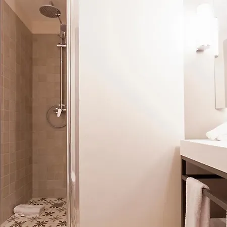 Alfama Szálloda 4*