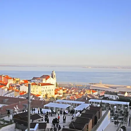 Alfama Лиссабон
