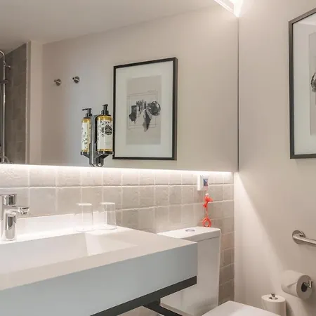 Hotel Alfama 4*