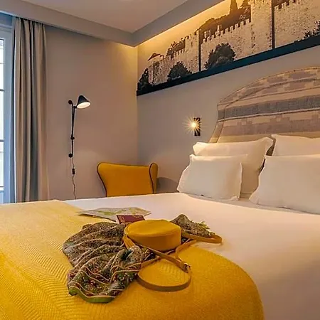 Отель Alfama 4*
